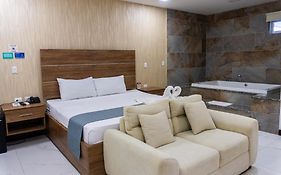 Hotel Cayuga